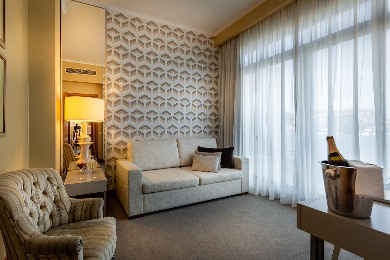 Mundial Hotel 4*