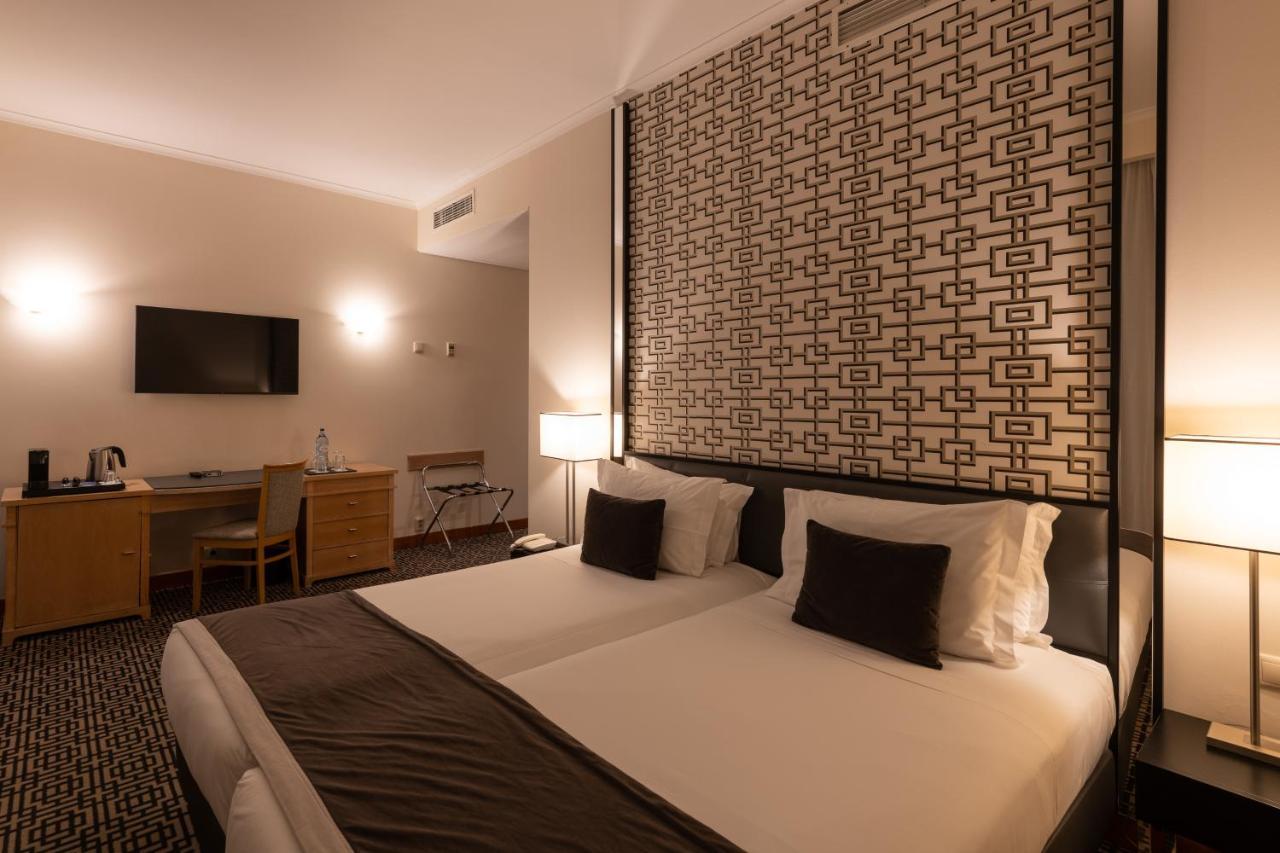 Mundial Hotel 4*